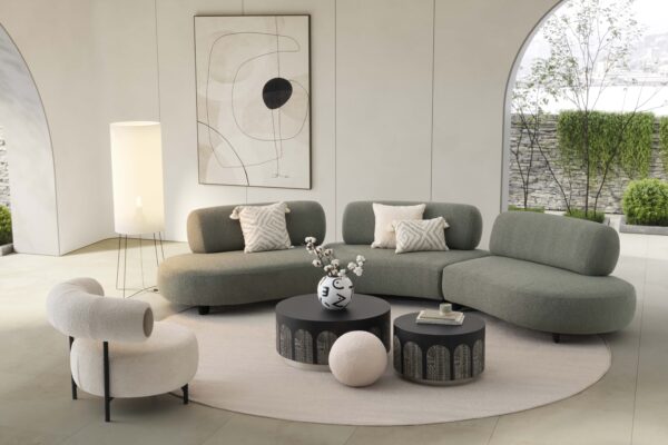 Lirios Sofa