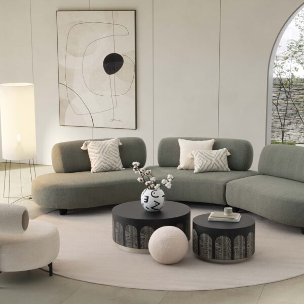 Lirios Sofa