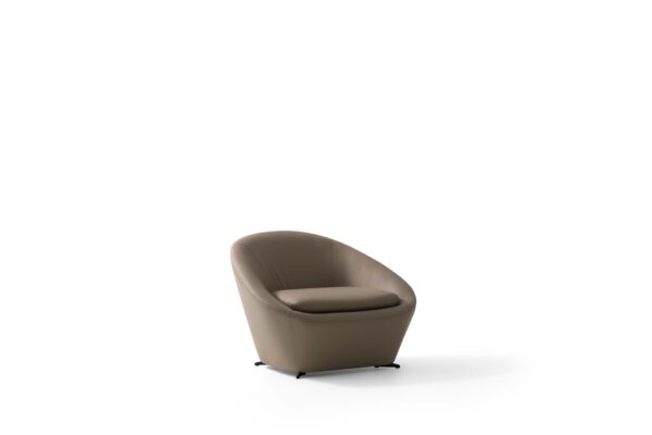 Penn Lounge Chair