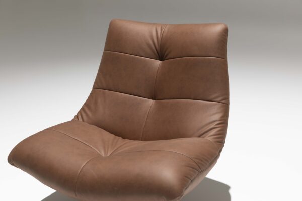 Elora Lounge Chair