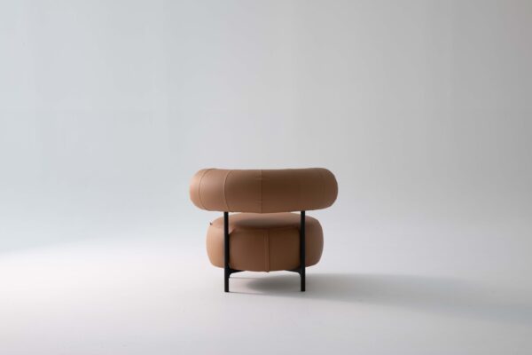 Lirios Lounge Chair