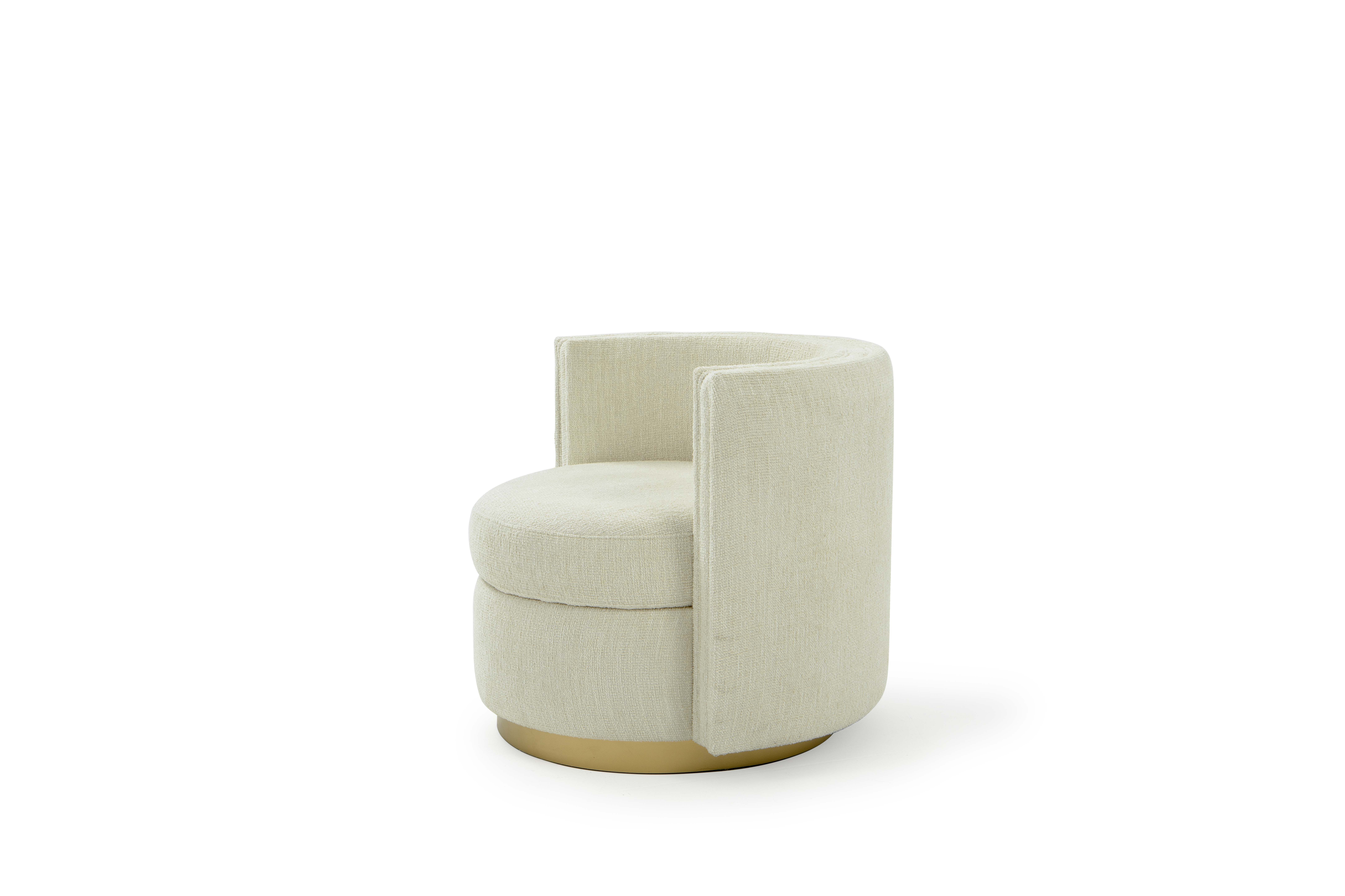 Naro Lounge Chair