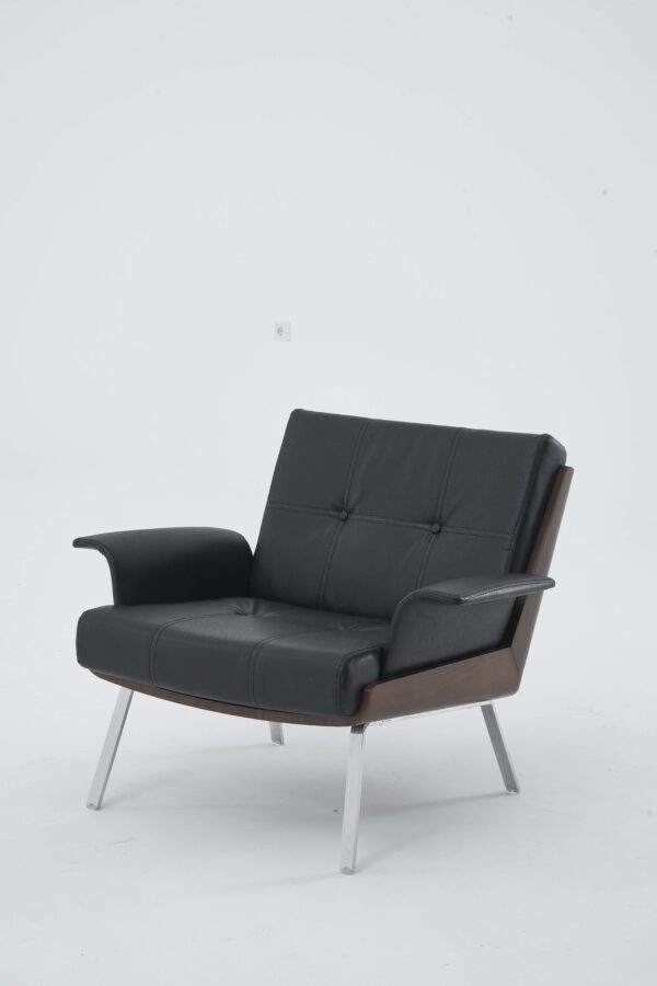 Radley Lounge Chair